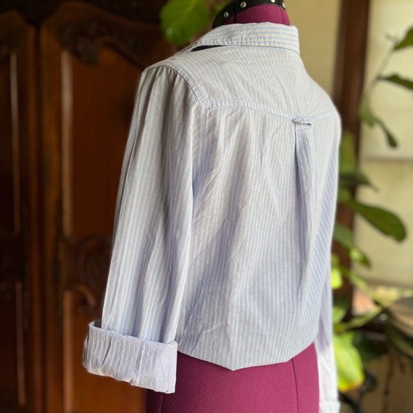H&M Blue and Pink Pinstripe Button Down Long Sleeve Dress Shirt - Picture 3 of 9